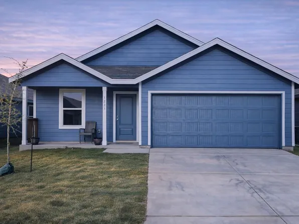 3223 Glacier Blf, Kerrville, TX 78028