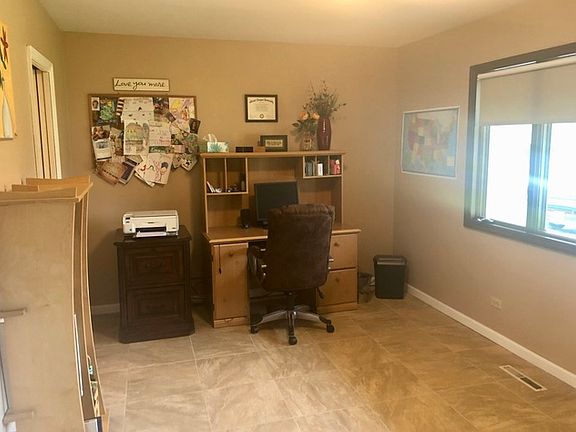 4th image of 11616 Halma Ln