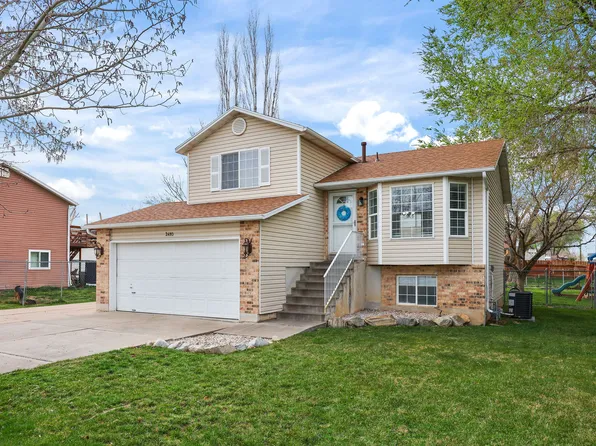 2493 W 1850 N, Clinton, UT 84015