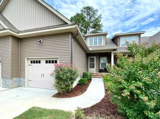 80 Cypress Cir, Southern Pines, NC 28387
