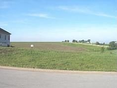 2nd image of 907 High Point Rd