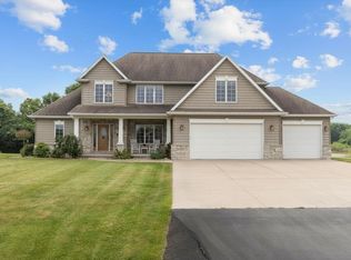 493 Dalton Rd, Neenah, WI 54956