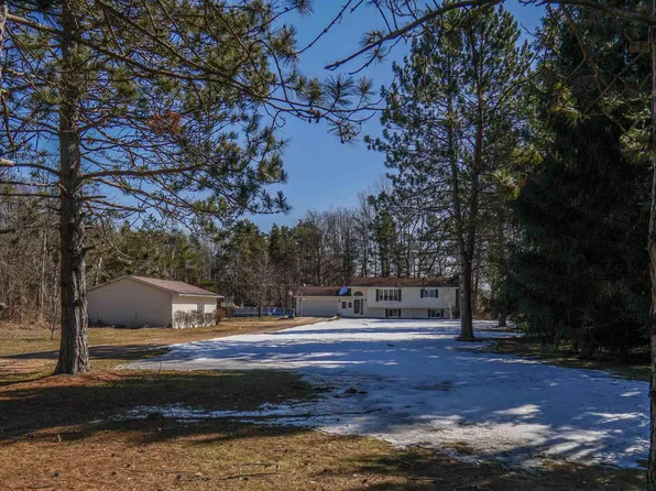 3074 N Lewis Rd, Coleman, MI 48618