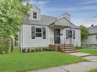 739 Mary St, Perth Amboy, NJ 08861