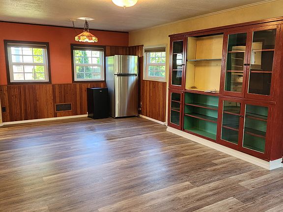 Spacious living room and dinning