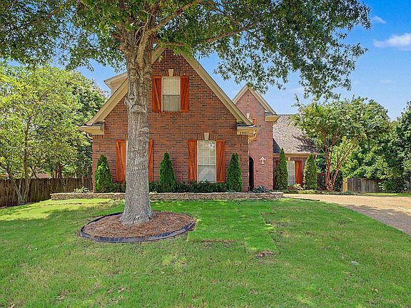 2nd image of 3399 Burloe Ln