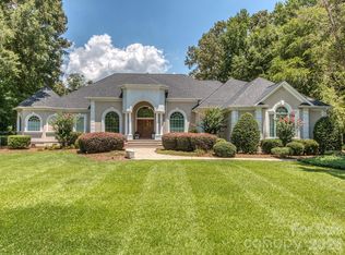 1733 White Pond Ln, Waxhaw, NC 28173