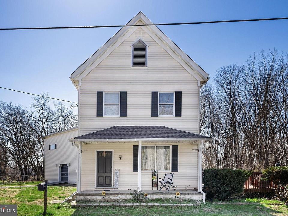 1st image of 243 Palatine Rd