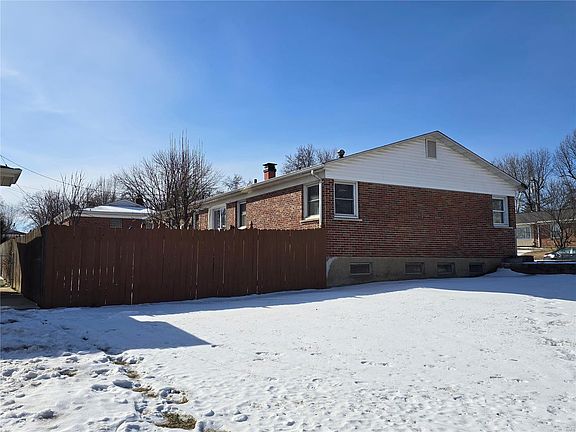4th image of 9400 Palomino Dr
