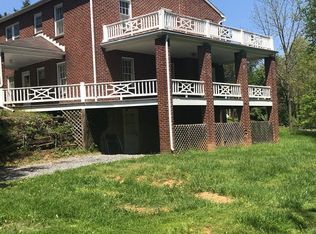 36 Wesley Chapel Rd, Lexington, VA 24450