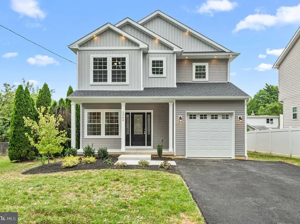 2264 Bowman Ave, Bensalem, PA 19020