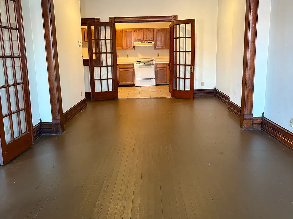 67 N Paint St #3