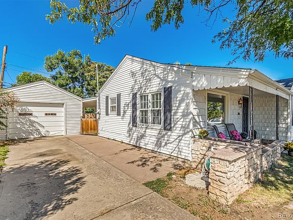 3rd image of 2745 S Hooker Street