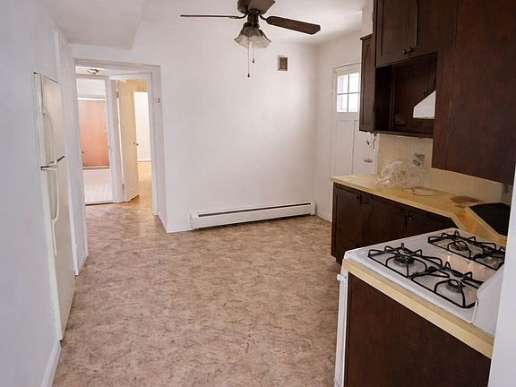 2nd image of 2269 E 2nd St APT 1