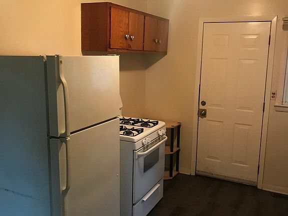 5th image of 3290 7th St APT 1