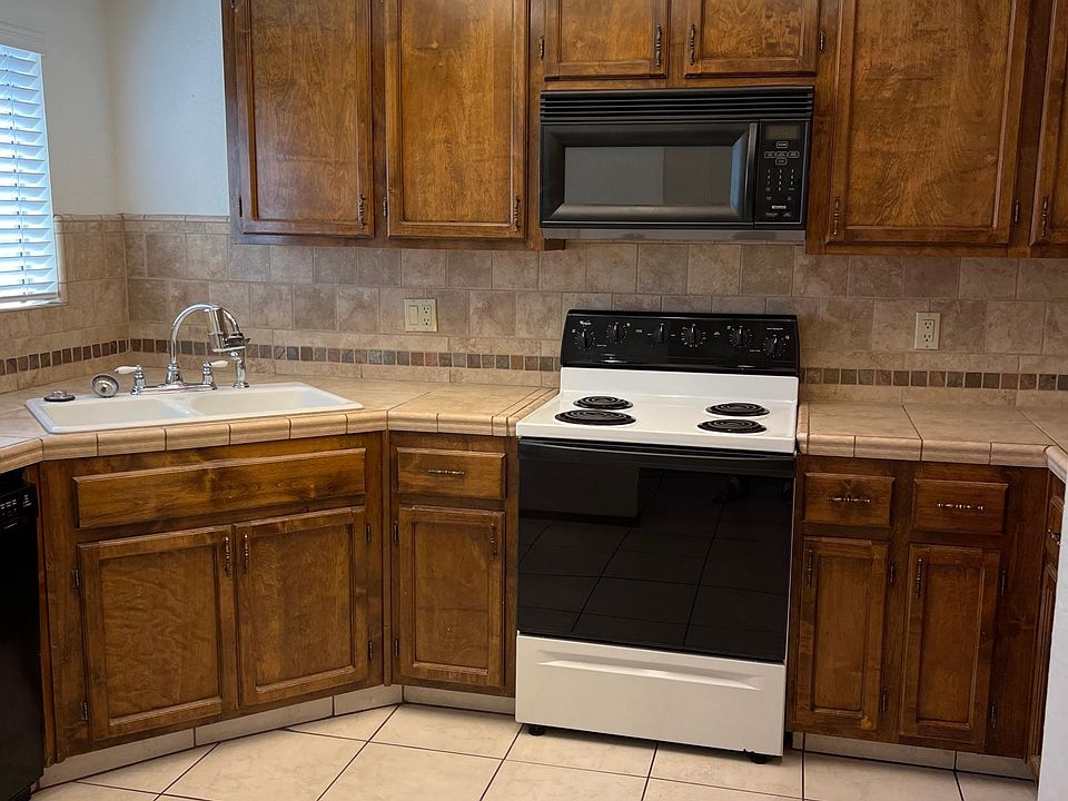 1st image of 3162 Andre Ln