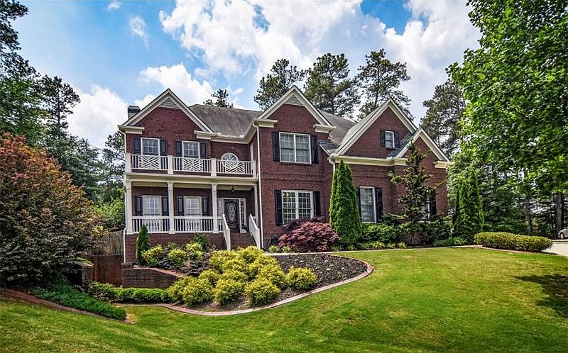 1st image of 1570 Laurelhill Dr