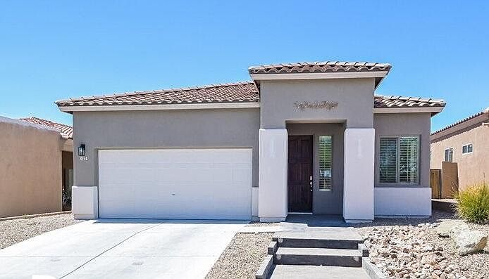 2nd image of 2543 N Avenida Tabica