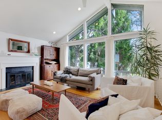9783 NE 134th St, Kirkland, WA 98034