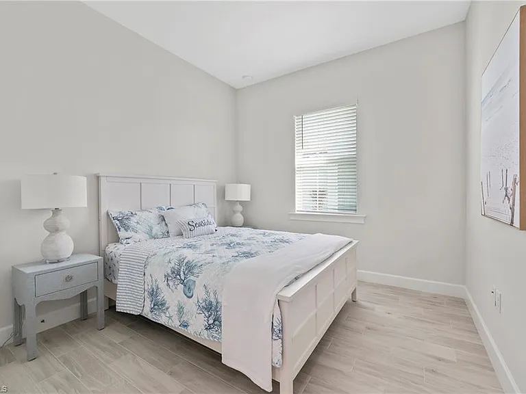 6403 Negril Isle Dr — Photo 17