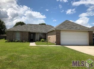 40433 Fitzgerald Dr, Darrow, LA 70725