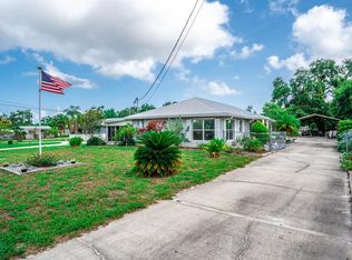 2060 Saffold Park Dr, Ruskin, FL 33570