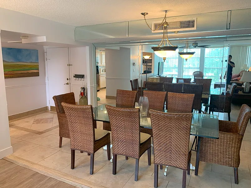 601 Three Islands Blvd #302