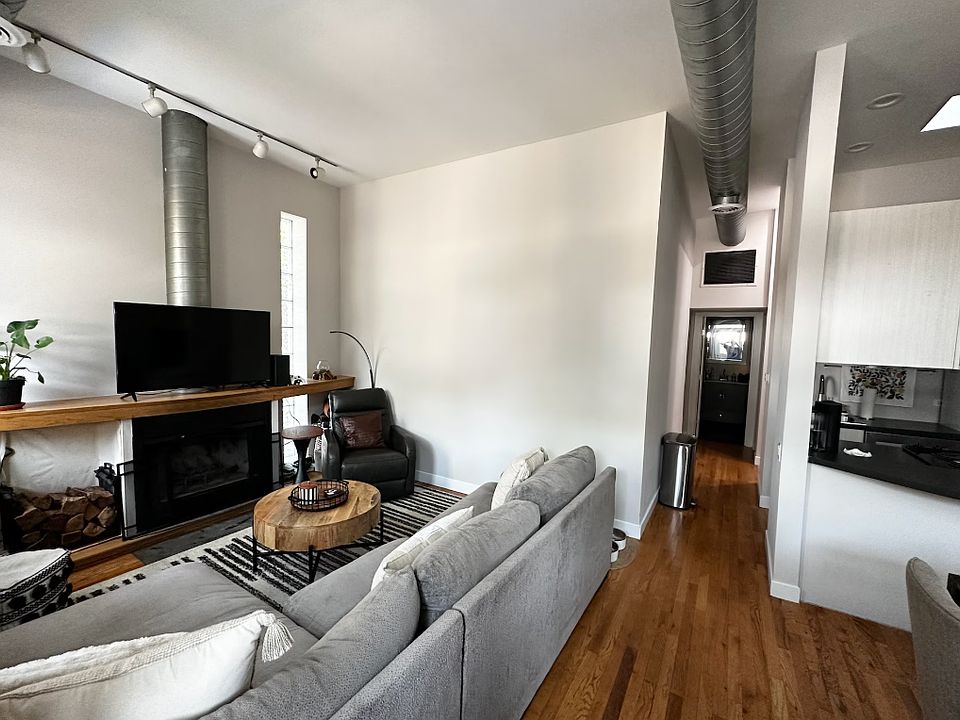 Living Room & Hall