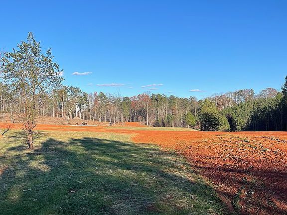 4th image of 1120 Highway 136 E
