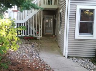 510 S Harkless Dr APT 6, Syracuse, IN 46567