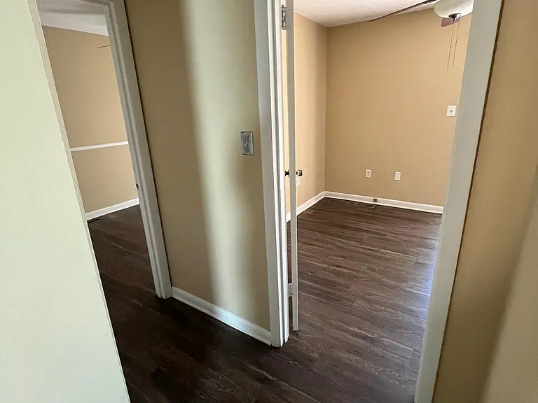 9217 Easton Ct — Photo 28