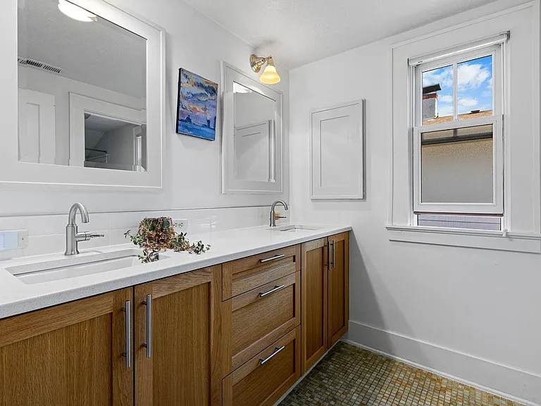2836 NE Bryce St — Photo 19
