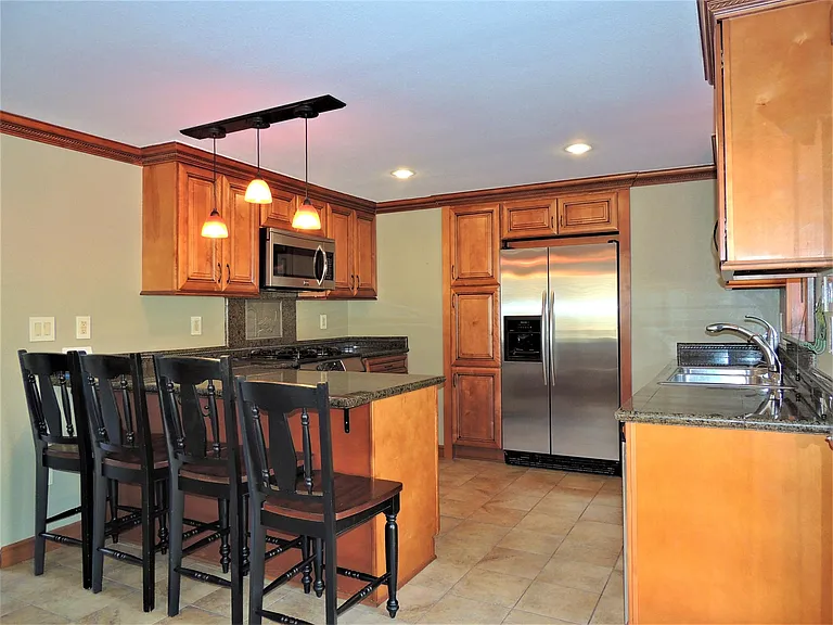 4 Weston Ln — Photo 9