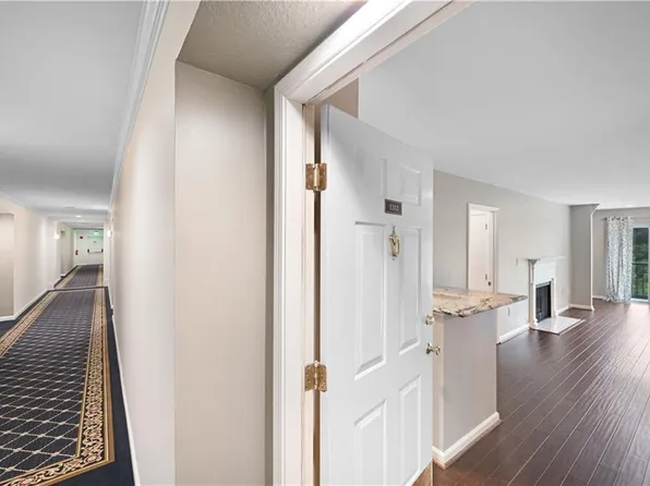 1312 Pine Heights Dr NE, Atlanta, GA 30324