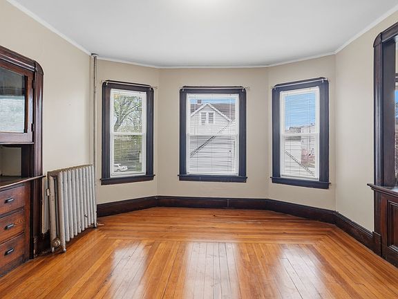5th image of 43 Elmdale St