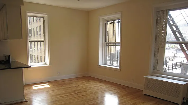 Rented by Fenwick Keats Real Estate | media 11