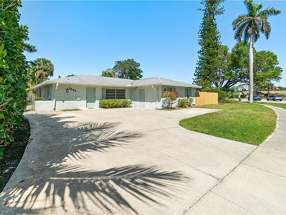 4th image of 2545 Poinciana DR