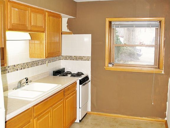 4th image of 4351 Drew Ave S APT 6