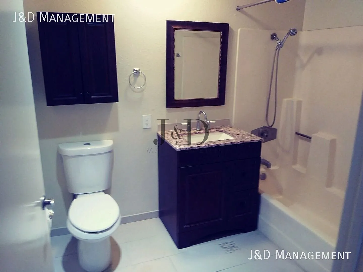 $1,500/ 1br - 1 Bath 600ft2 - (44th St) **Seniors Only 55 Year Old+ Or Disabled Community w/ Hand... — Photo 4