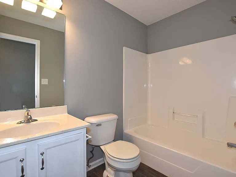 13650 Hunter Dr — Photo 12