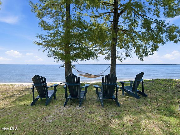 4th image of 279 Wiggins Point Road