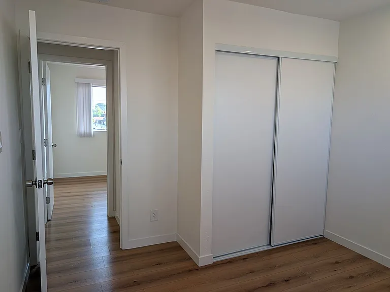 2120 Mountain View Rd — Photo 16