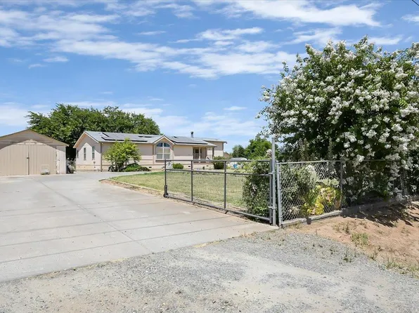 1571 6th Ave, Olivehurst, CA 95961