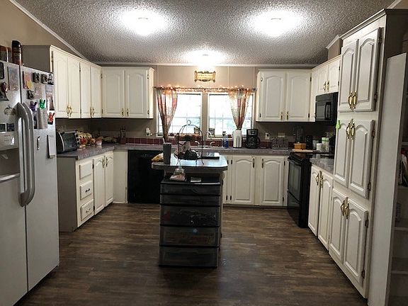 5th image of 7151 NW 47th Ct