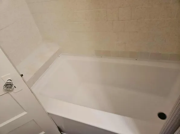 4301 V St, Sacramento, CA 95817