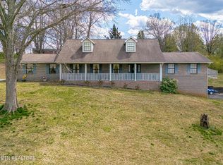 1151 Hitch Rd, Maryville, TN 37804