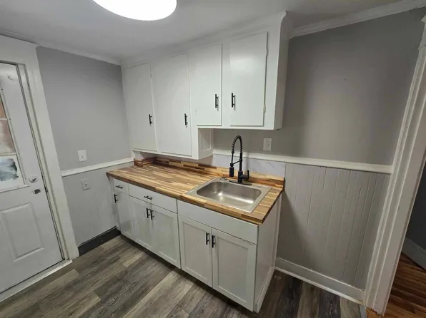 58 Winthrop, 58 Winthrop St APT 8, Augusta, ME 04330