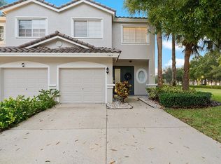 5889 NW 48th Ave, Coconut Creek, FL 33073