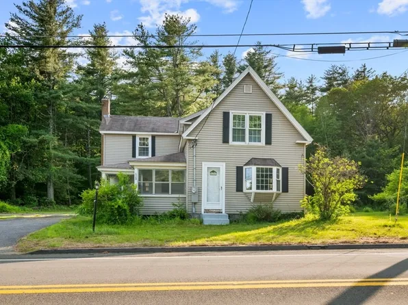 628 Rindge Rd, Fitchburg, MA 01420