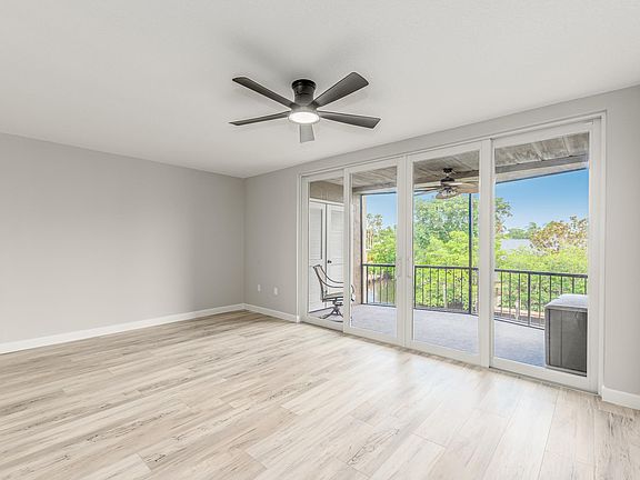 4th image of 3901 SE Saint Lucie Blvd #74